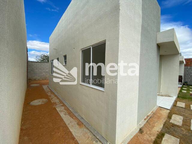 #140 - Casa para Venda em Petrolina - PE - 2